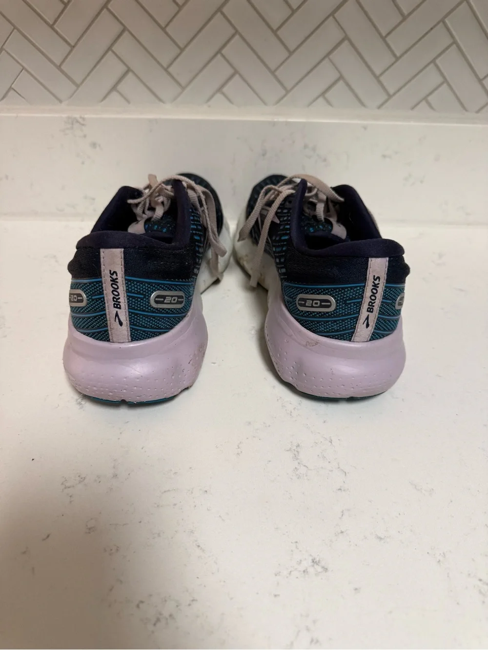Brooks plush cushioned